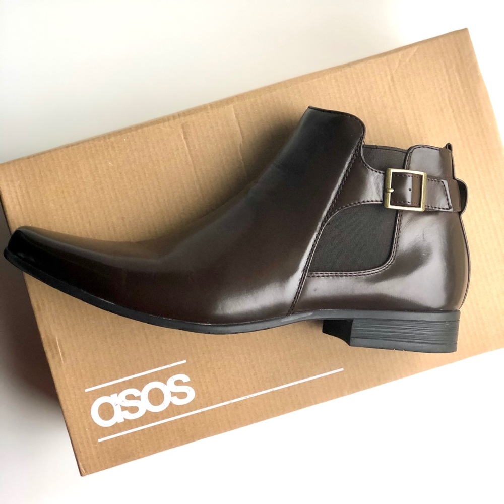 ASOS Chelsea Boots in Brown Faux Leather w/ Strap
